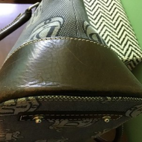 Dooney & Bourke Signature Logo Satchel Brown Leather Trim Classic Style - Picture 4 of 4